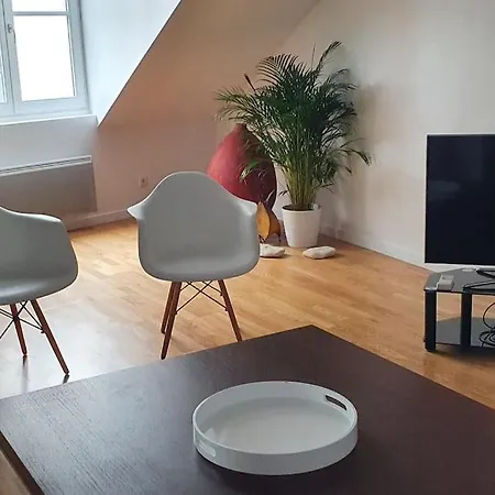 Climatise Pour 6 Personnes Secteur Opera Garnier, Galeries Lafayette Apartment *